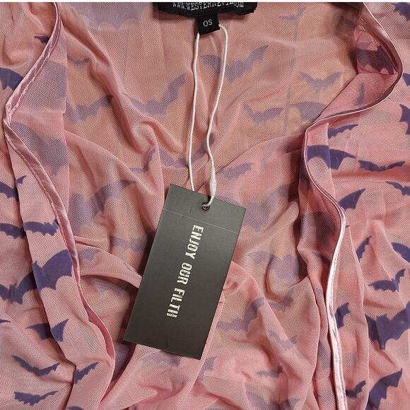 Western Evil NEW pastel goth Dracula boudoir feathered robe widow robe bat print - Picture 4 of 7